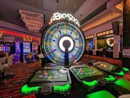 Người chơi Việt Nam trải nghiệm slot nổ hũ trên điện thoại tại bty6151